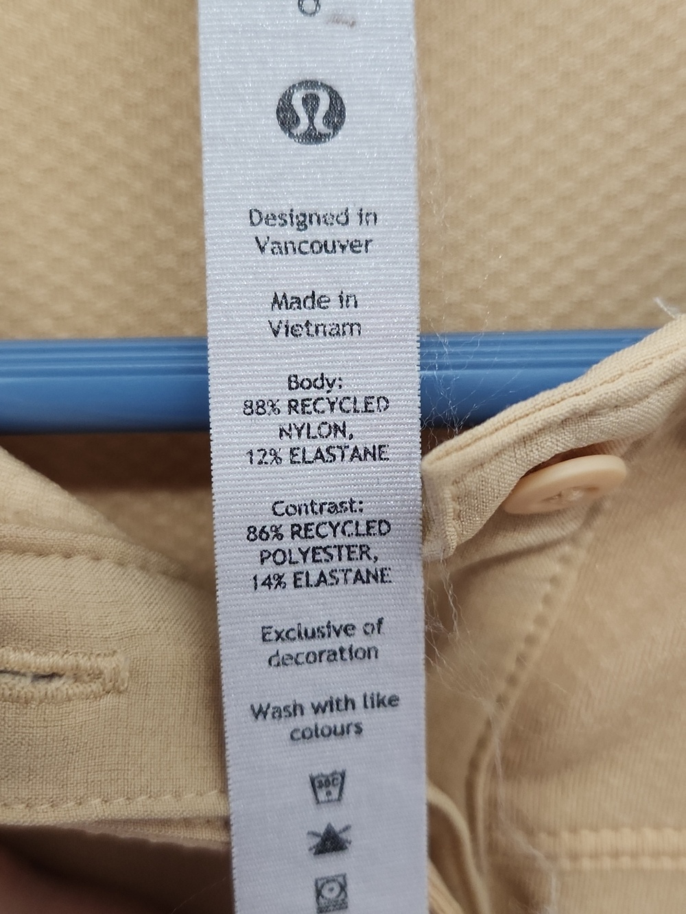 Lululemon Women's Tan Short Sleeve Stretch Polo Shirt Size 6 - Picture 8 of 9